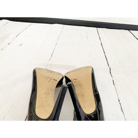 BCBGeneration Black Patent Leather Heels Size 9 - Picture 9 of 11